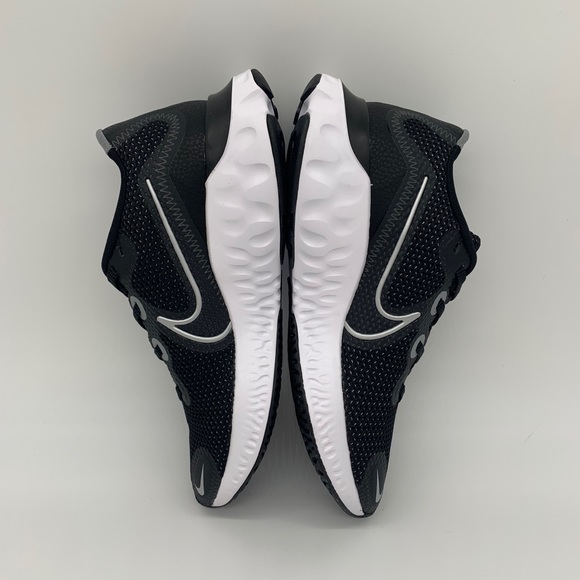 WMNS Nike Renew Run - Picture 4 of 10